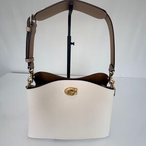 Coach Willow Shoulder Bag or Bucket Bag in Colorblock AUTHENTIC